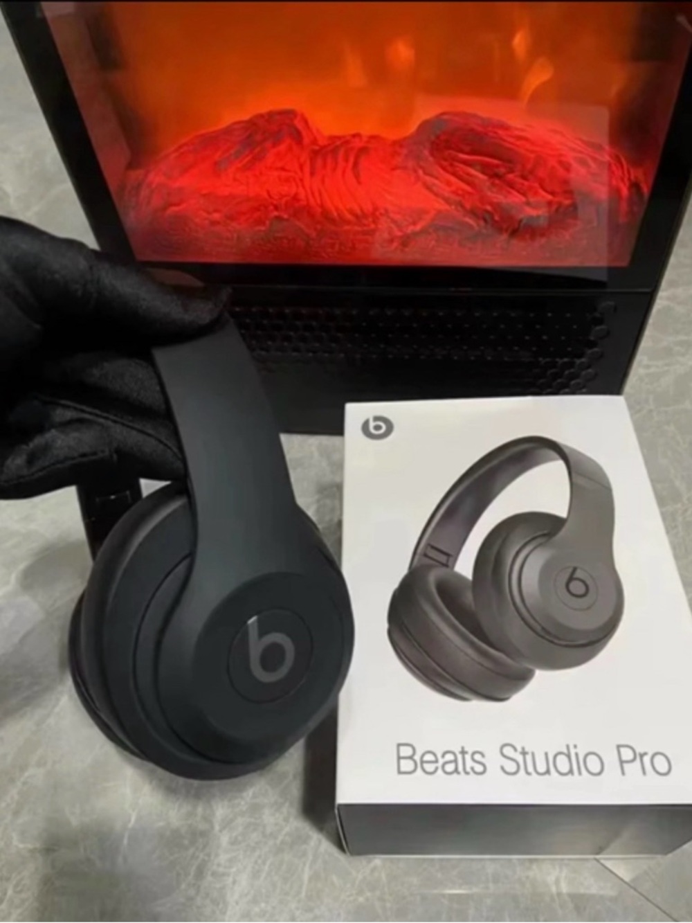 Beats by Dre Studio Pro Over-Ear Headphones - Black